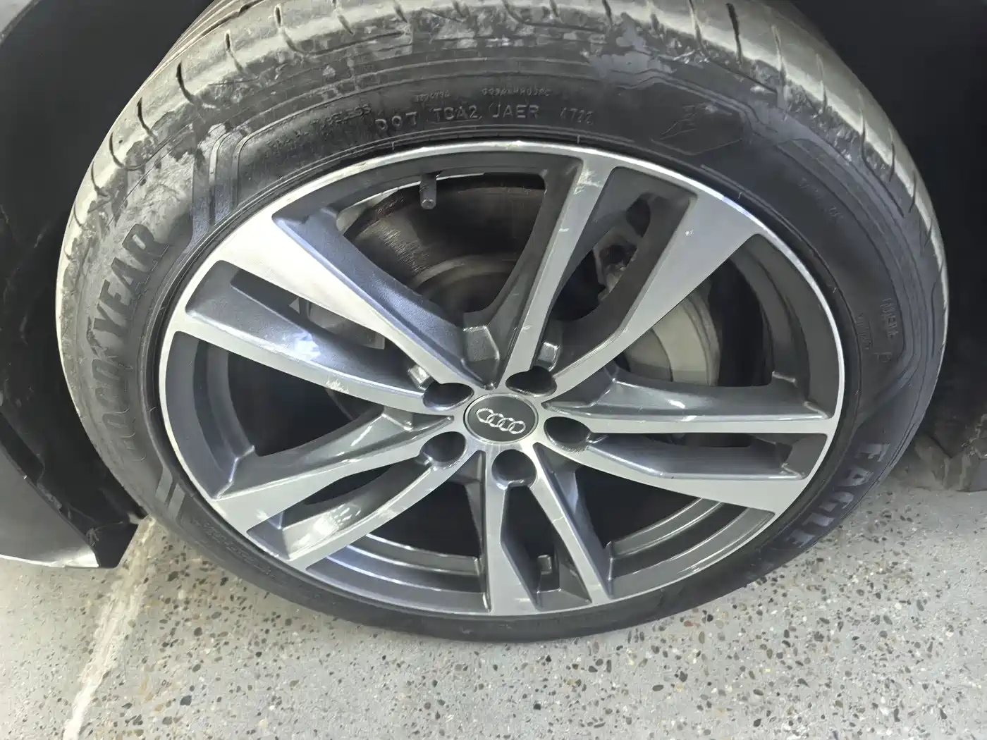 Audi A6L 2021 40 TFSI Luxury Sport фото 8