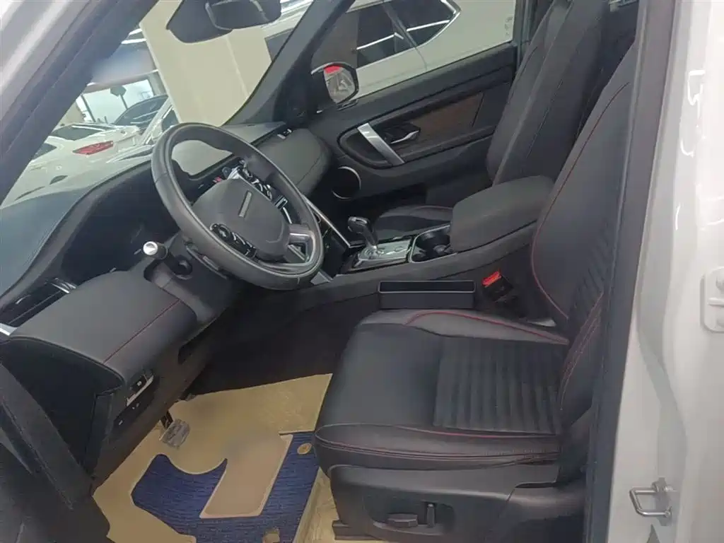 Land Rover Discovery Sport 2020 249PS R-Dynamic Performance фото 15