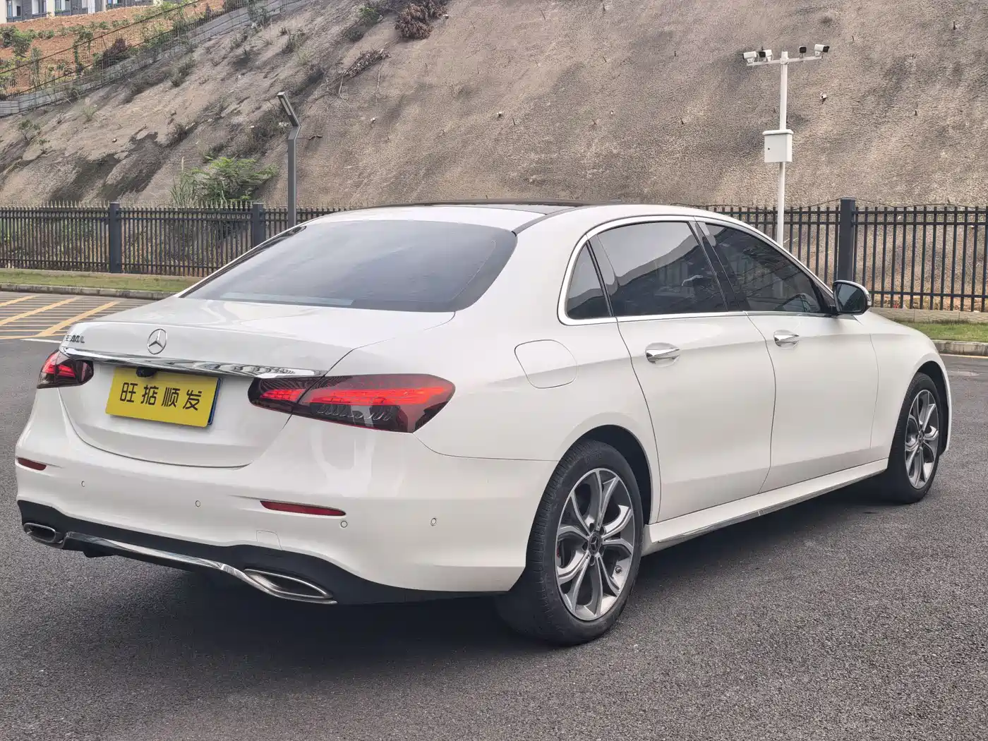 Mercedes-Benz E-Class 2021 Facelift E 300 L Sport Fashion фото 39