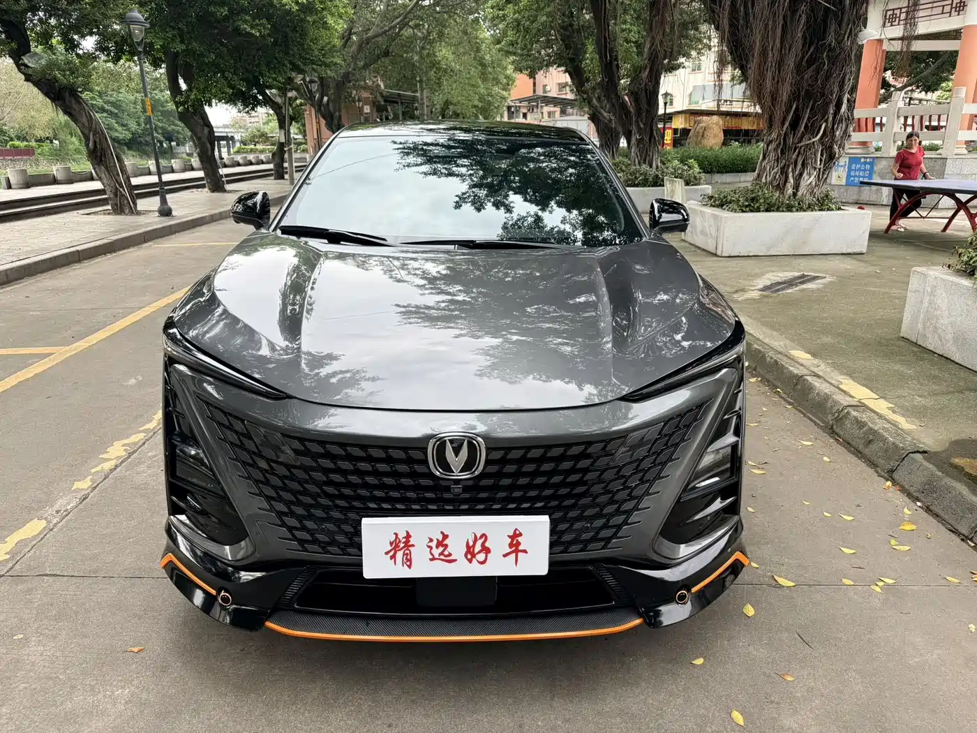 Фото 2 - Changan UNI-T