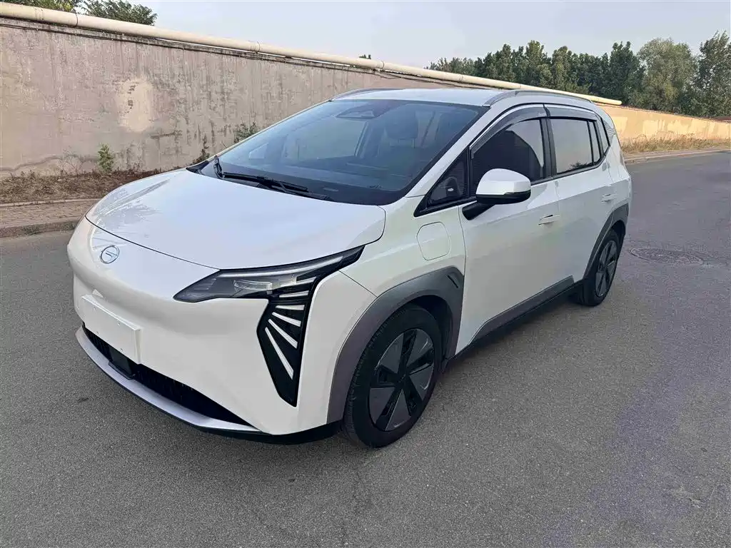 Aion Y 2022 Plus 70 Tech Edition