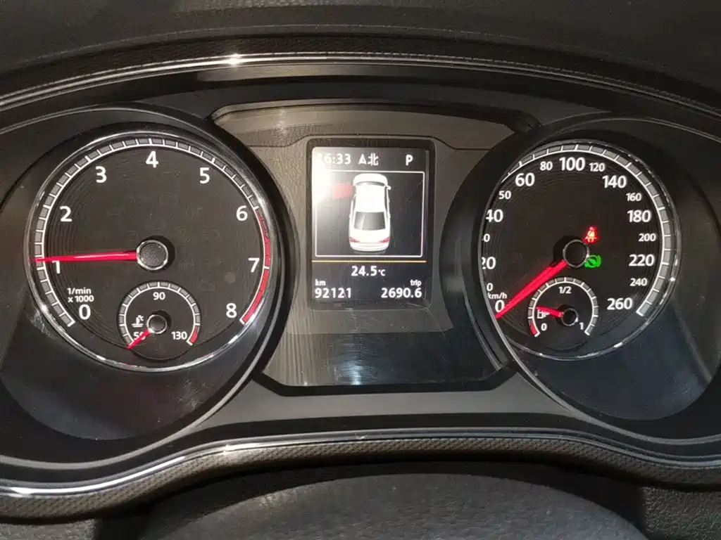 Volkswagen Passat 2016 330TSI DSG Executive Edition фото 12