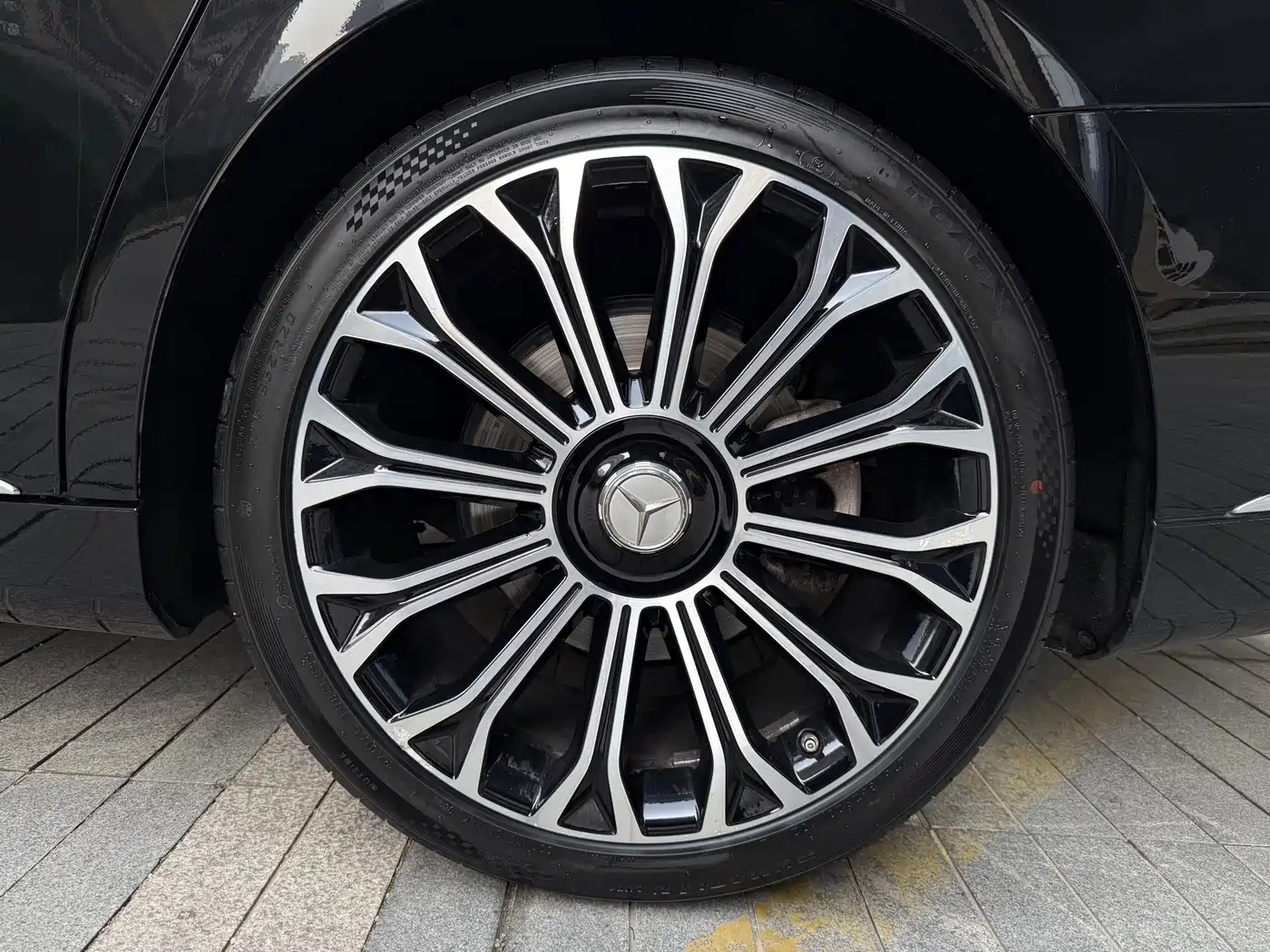 Mercedes-Benz Maybach S-Class 2020 S 450 4MATIC Collector's Edition фото 18