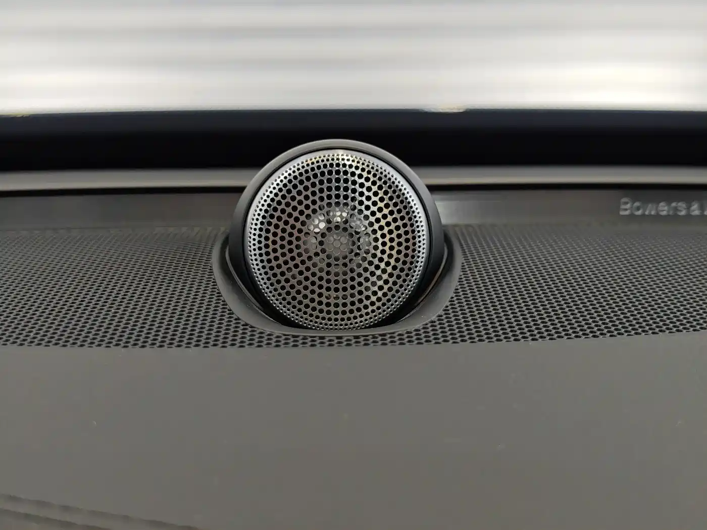 VOLVO XC90 PLUG IN HYBRID