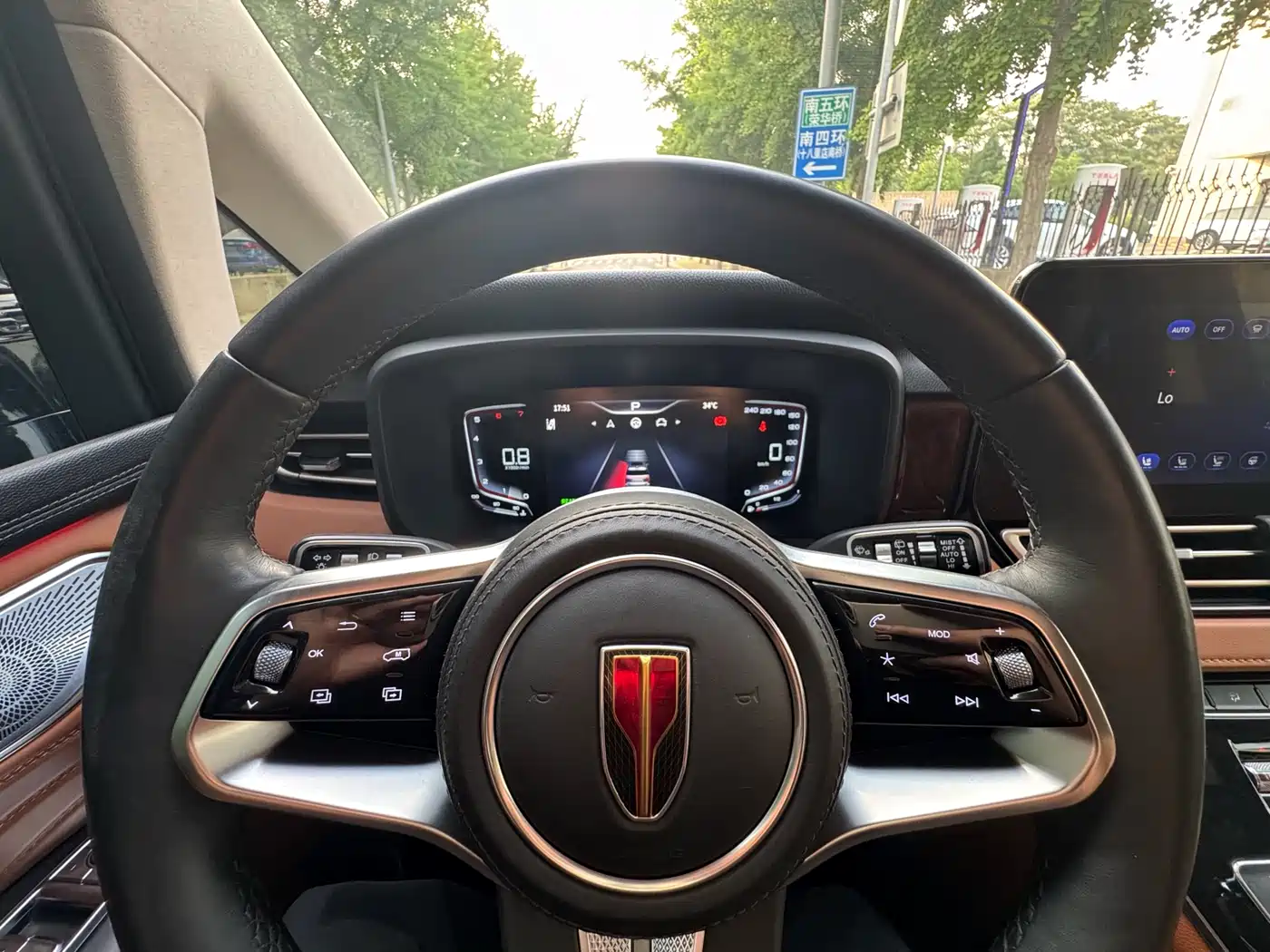 Hongqi HQ9 2023 2.0T Smart Connect Flagship фото 44