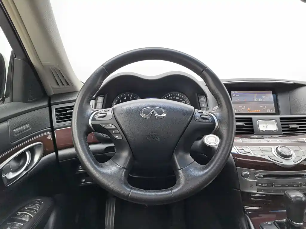 Infiniti Q70 2015 2013 Q70L 2.5L Comfort