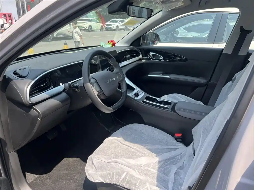 Geely Galaxy Starry Wish 2026 Edition 310km Youth Version фото 4