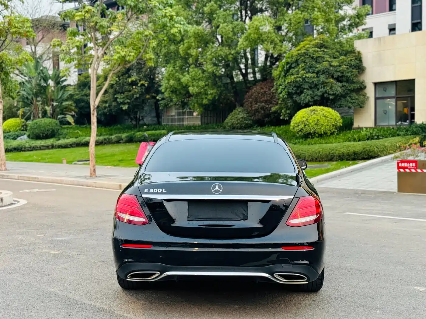 Mercedes-Benz E-Class 2019 Facelift E 300 L Sport Luxury фото 15