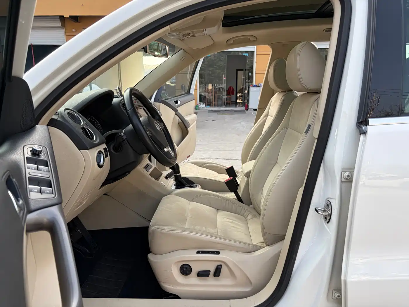 Volkswagen Tiguan 2012 2.0TSI Automatic 4WD Flagship Edition фото 5