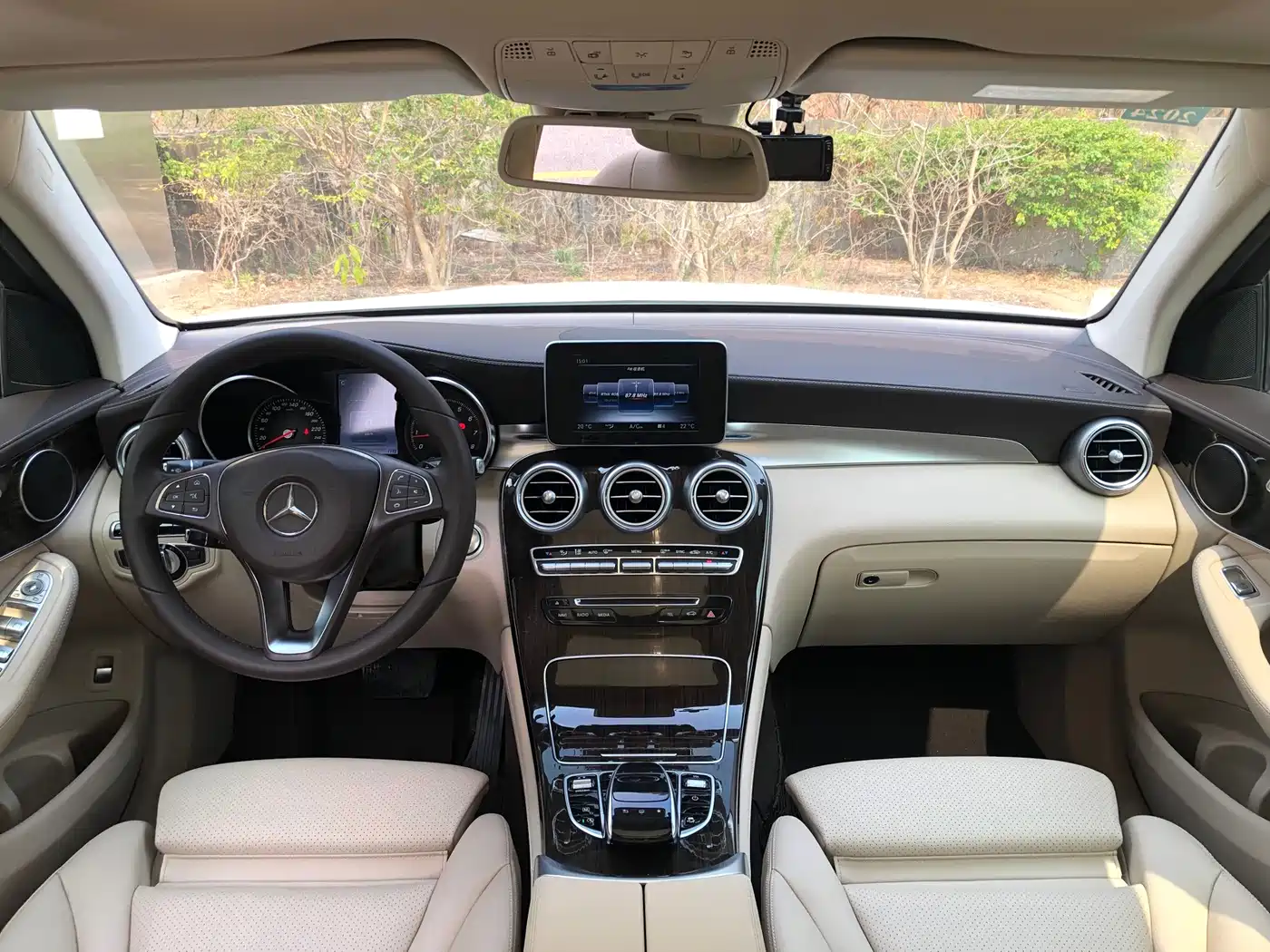 Mercedes-Benz GLC 2016 GLC 260 4MATIC Luxury фото 15