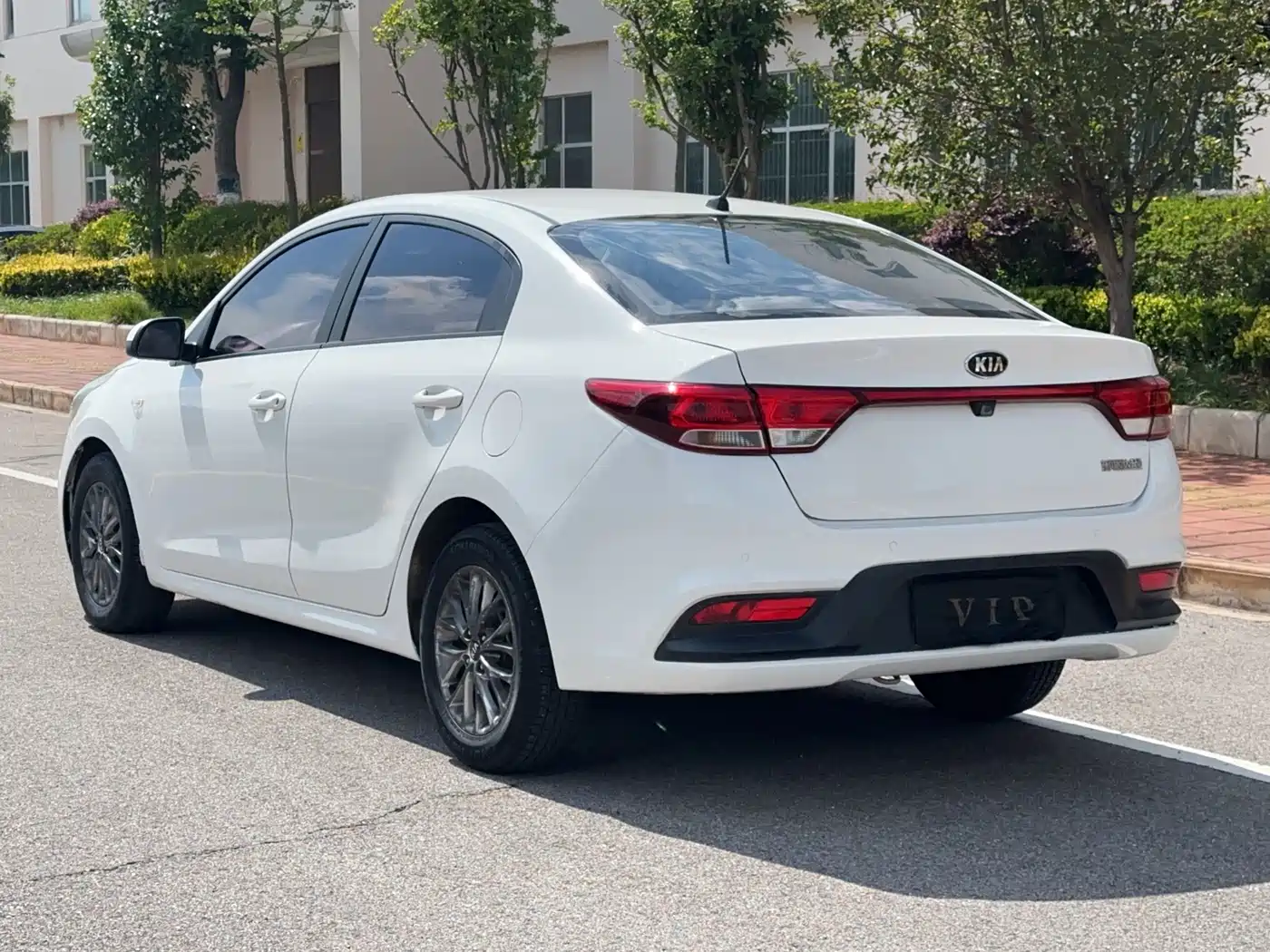 Kia K2 2017 Sedan 1.4L AT GLS фото 7