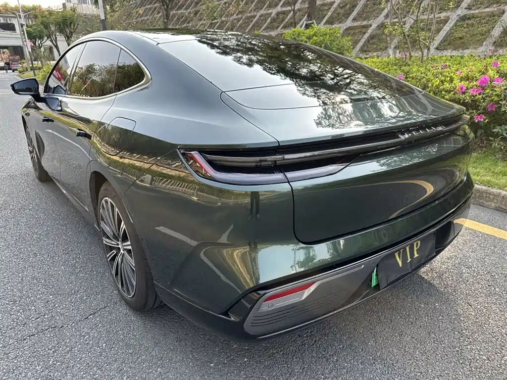 Geely Galaxy Galaxy Xingyao 8 2025 130km EM-P Starship Edition фото 6