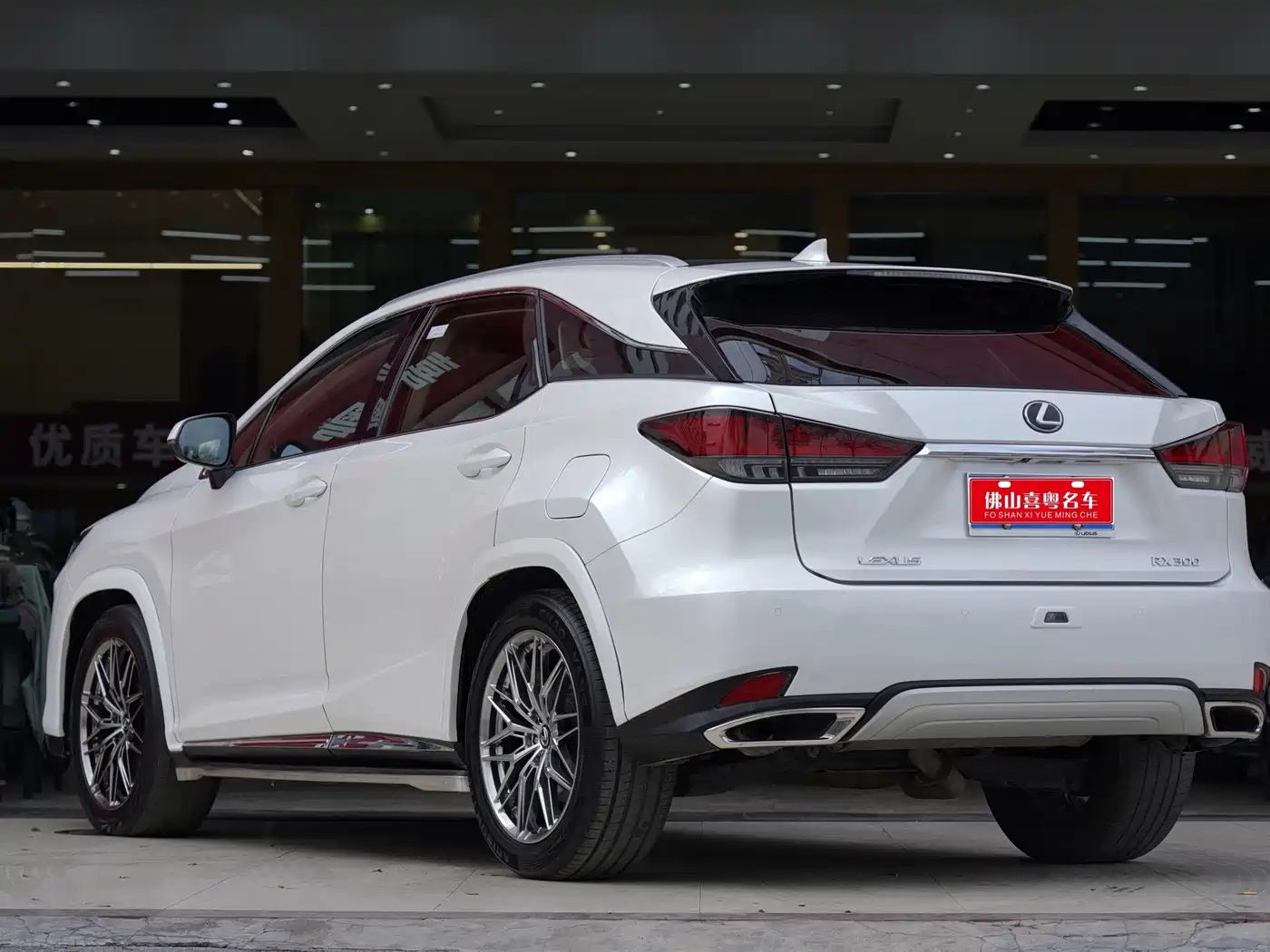 Lexus RX 2020 300 2WD Elite Edition China VI фото 2
