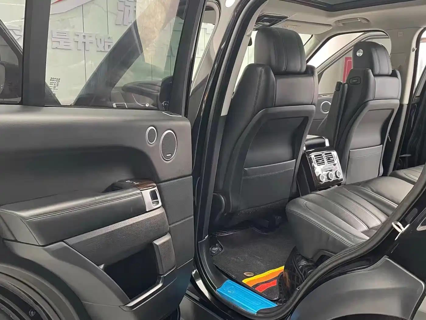 Land Rover Range Rover 2015 3.0 SC V6 Vogue фото 11