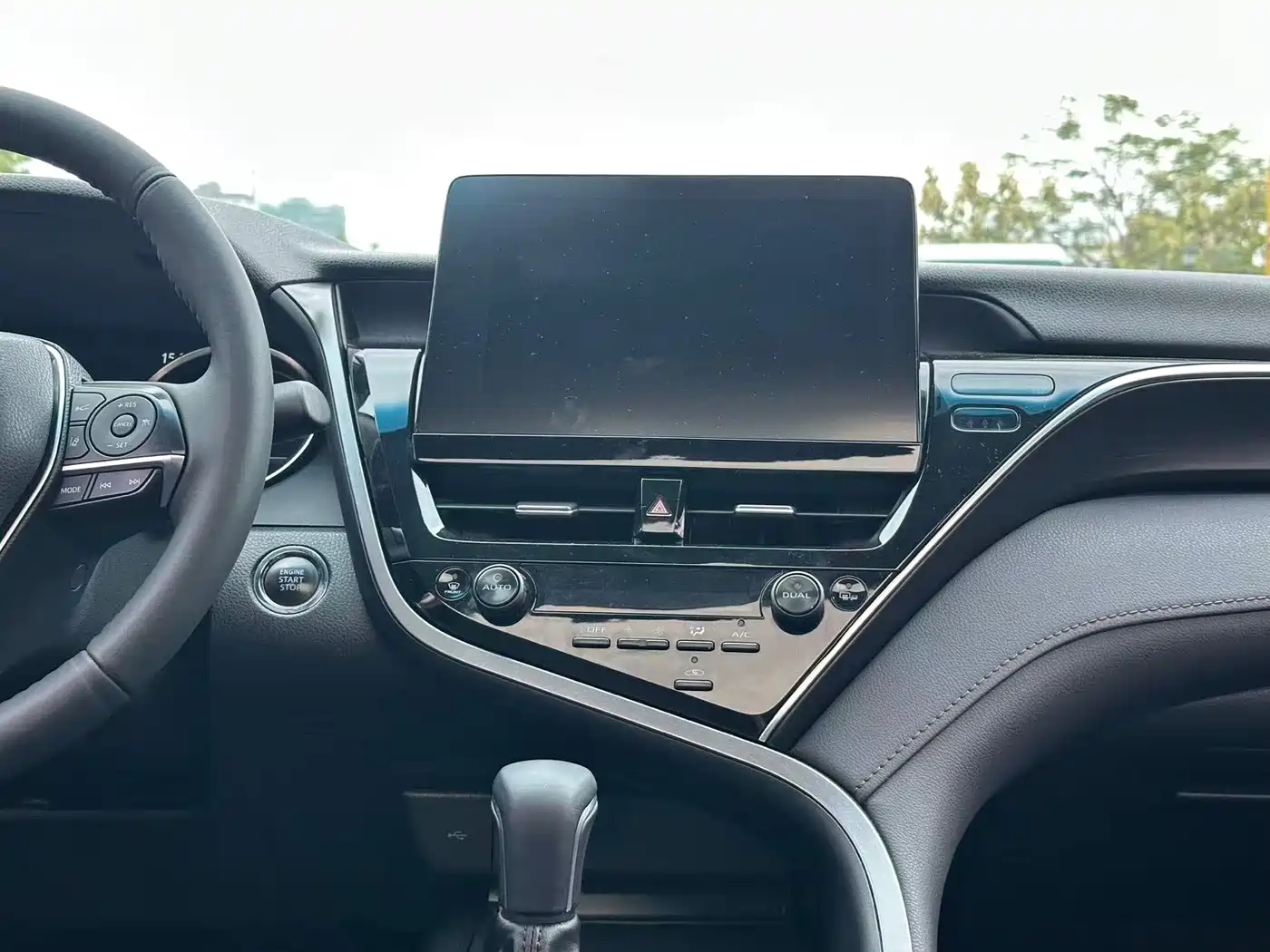 Toyota Camry 2021 2.0G Luxury Edition фото 18