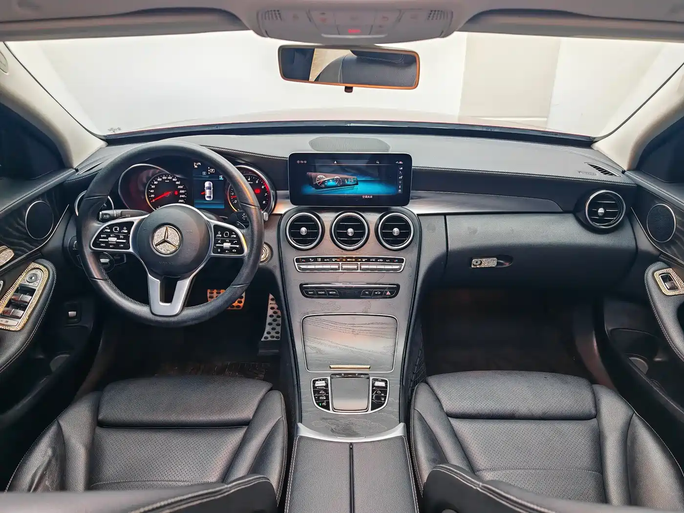Mercedes-Benz C-Class 2019 C 180 L Fashion Sport Edition фото 15