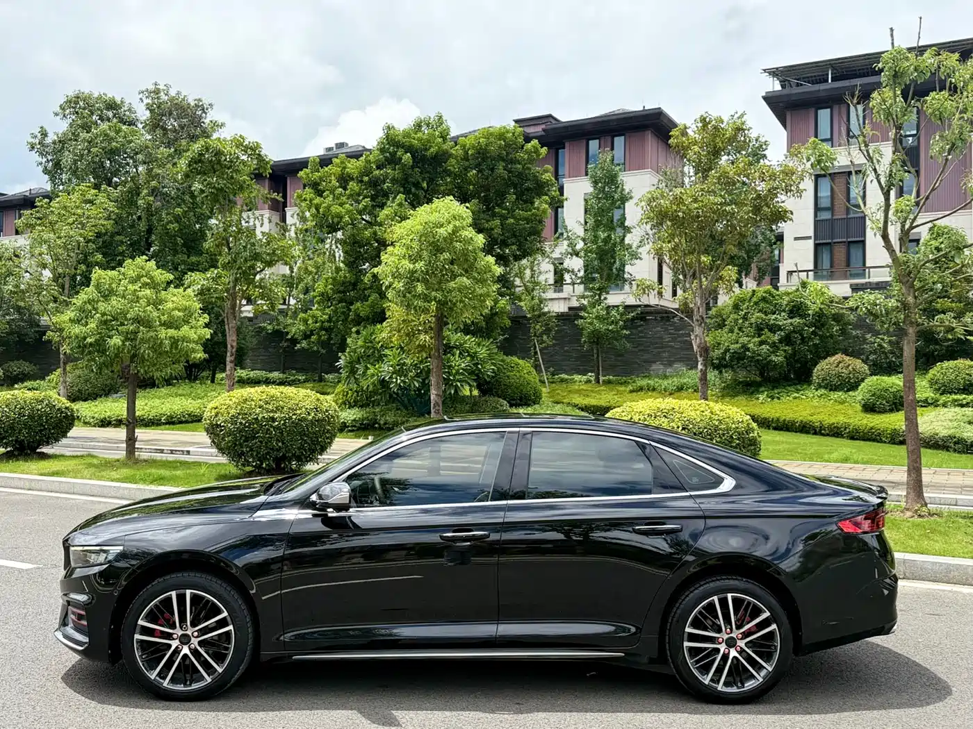 GEELY AUTOMOBILE XINGRUI