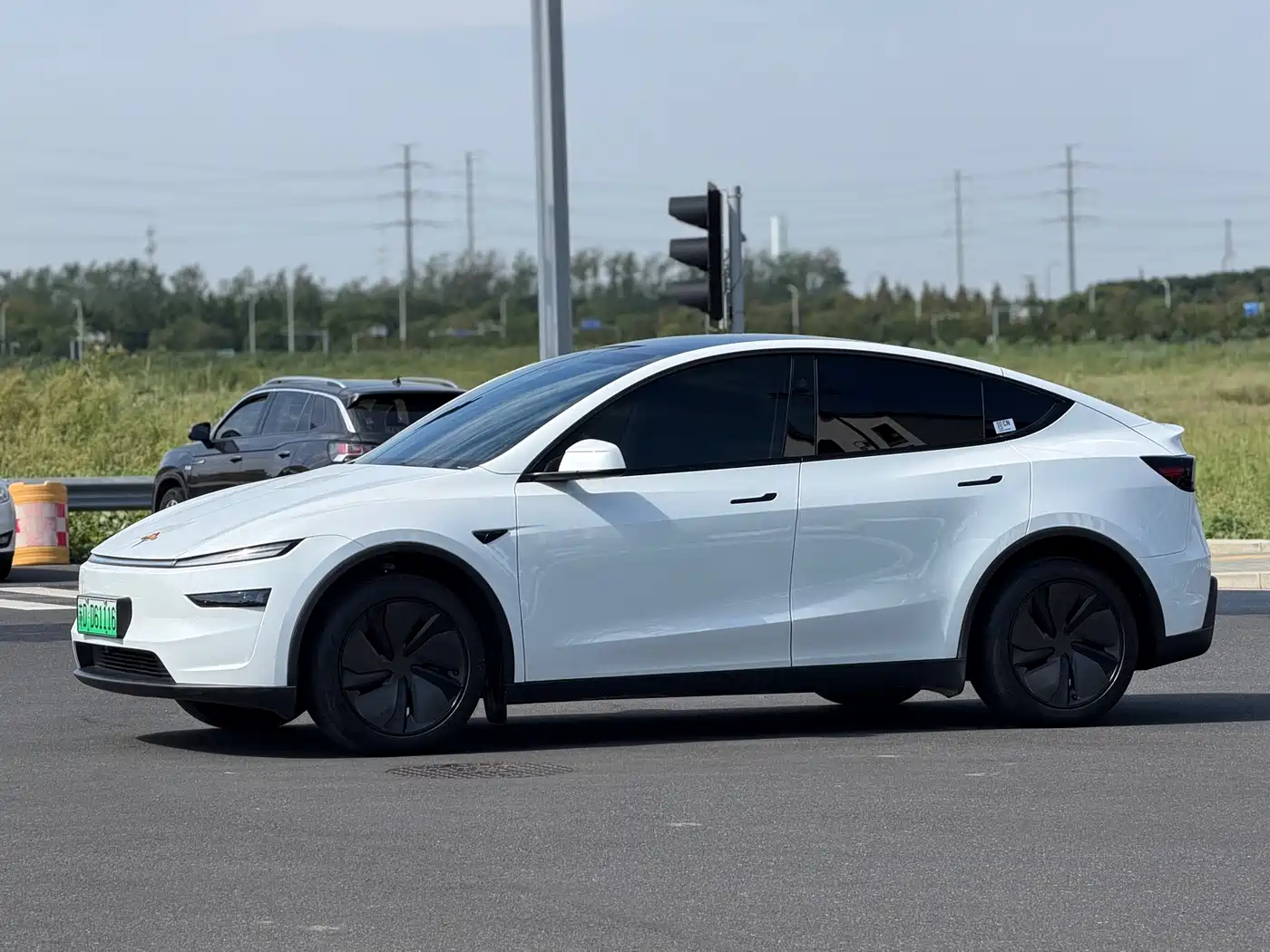 Фото 1 - Tesla Model Y