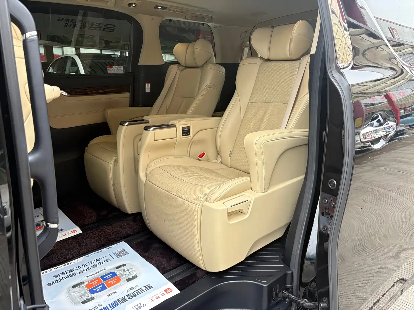 Toyota Alphard 2018 Facelift 3.5L Luxury Edition фото 10