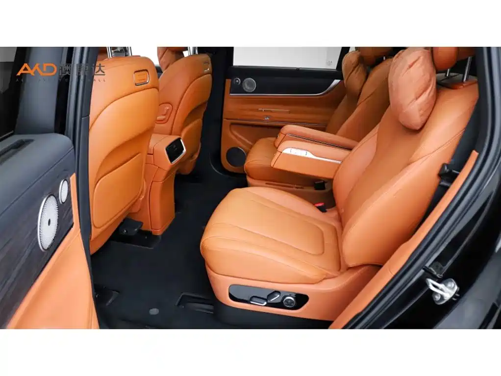 AITO Wenjie AITO M9 2024 Range Extender Max Edition 42kWh 6-seater фото 7
