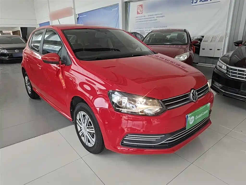 Volkswagen Polo 2016 1.4L Automatic Trend фото 4