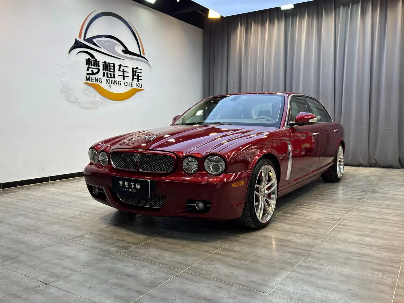 Jaguar XJ 2007 Model XJ6L 3.0 Royal Long Wheelbase фото 2