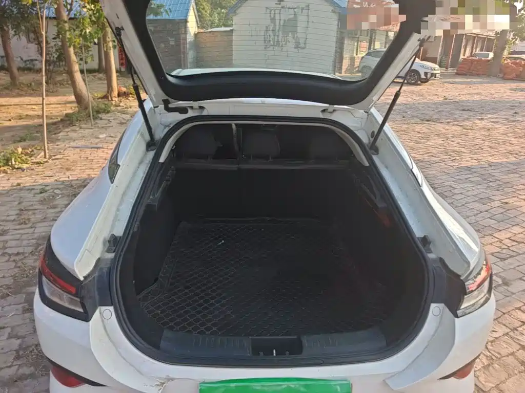 JAC JAC J7 2020 2020 1.5T CVT Surpass Type