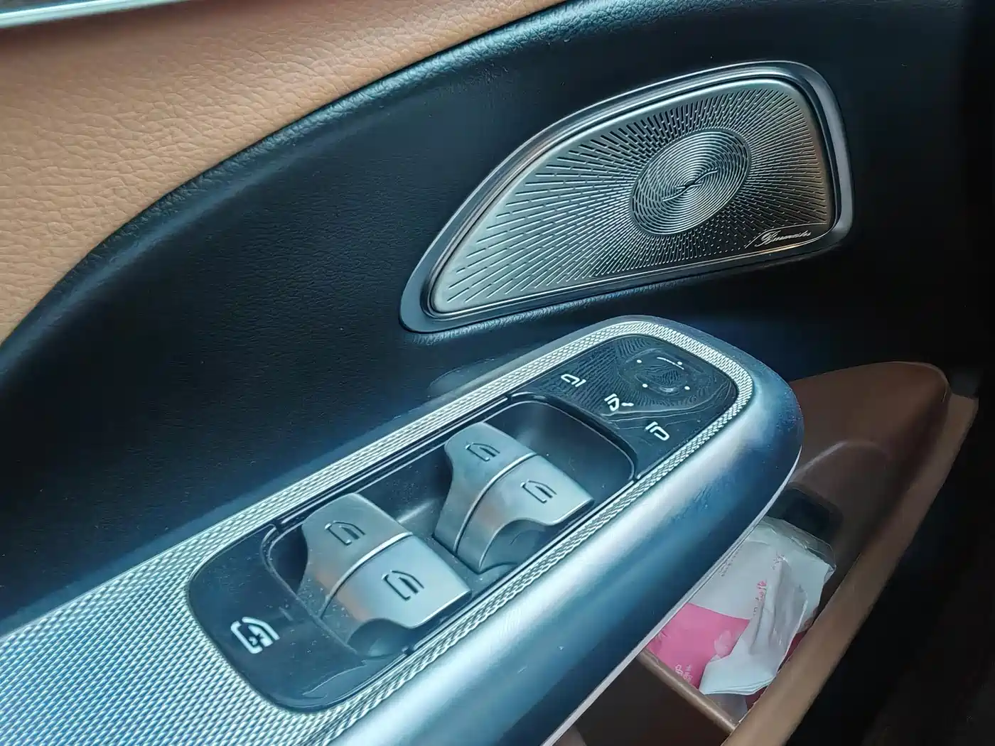 Mercedes-Benz E-Class 2024 Model E 300 L Luxury фото 18