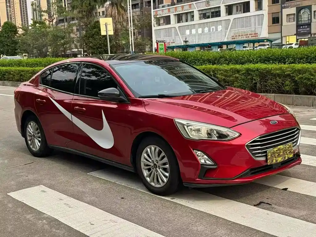 Фото 3 - Ford Focus