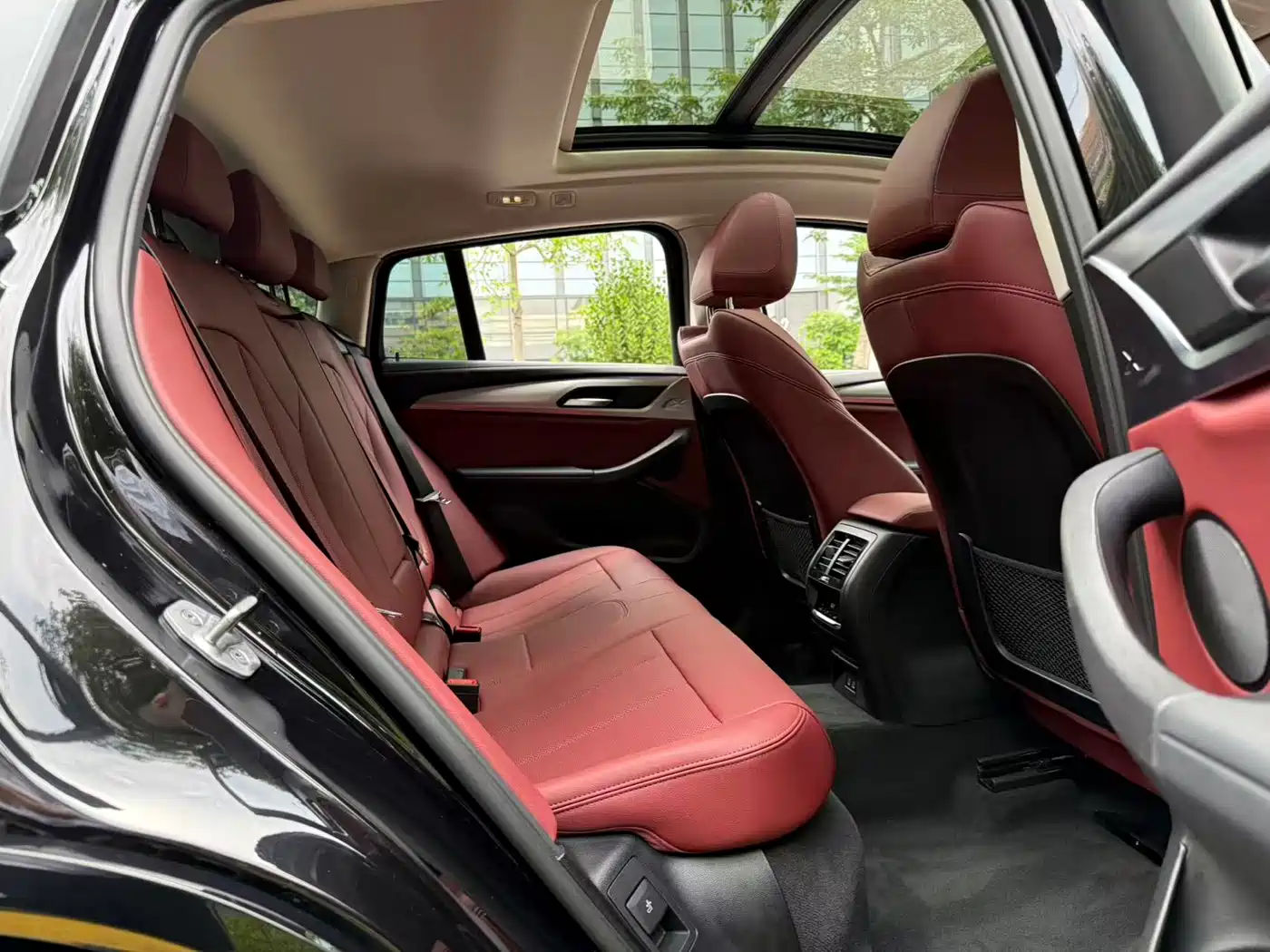 BMW X4 2022 xDrive 25i M Sport Package фото 17