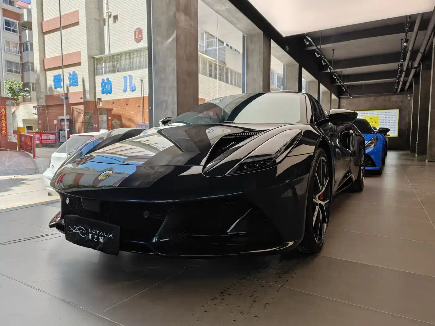 Lotus Cars EMIRA 2021 2.0T DCT First Edition