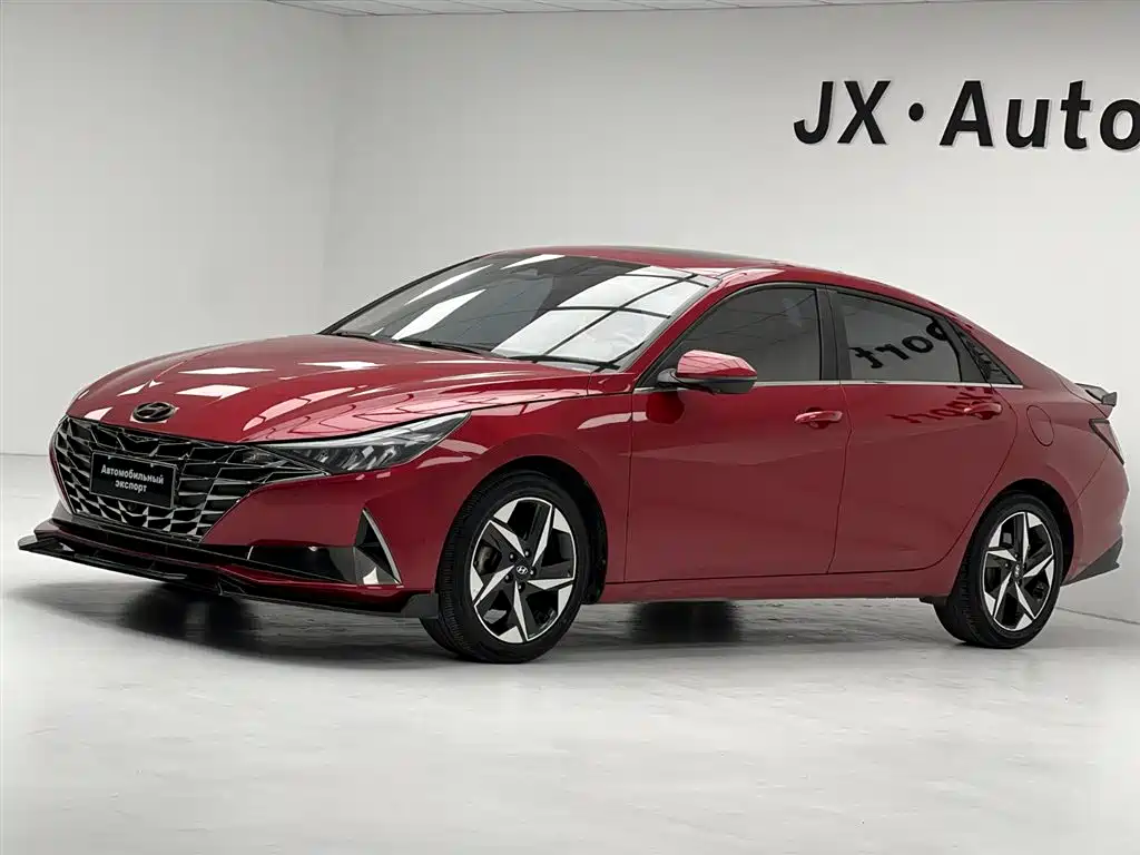 Hyundai Elantra 2022 1.5L CVT LUX Premium Edition