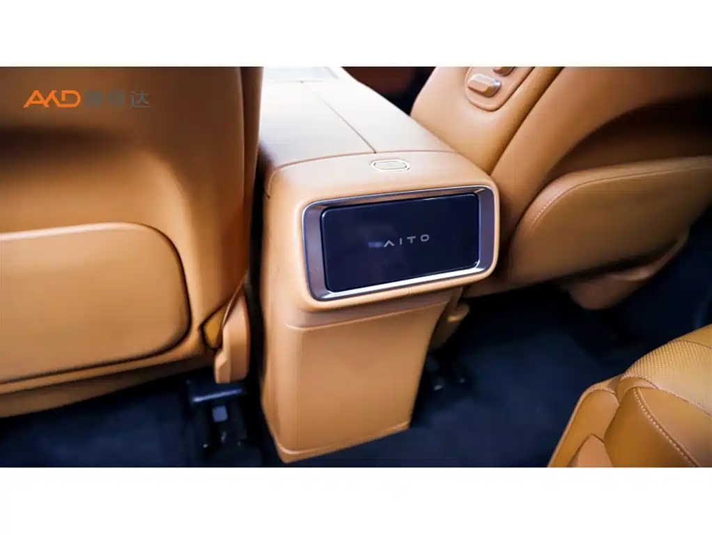 AITO Wenjie AITO M9 2025 Extended Range Ultra 52kWh 6-Seater фото 10