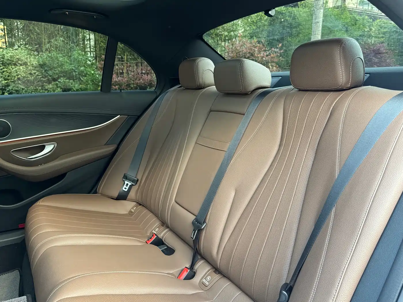 Mercedes-Benz E-Class (Import) 2021 Facelift E 260 Fashion Sport Edition фото 8