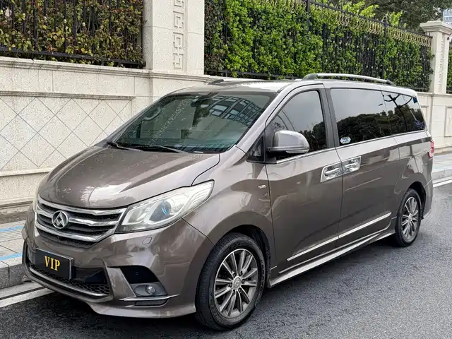 saic-maxus chase-g10