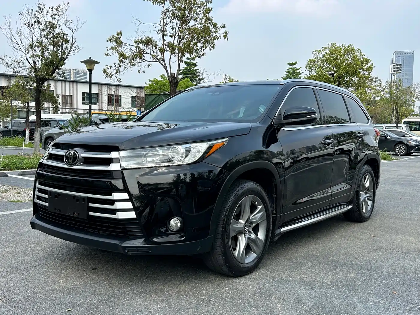 Toyota Highlander 2018 2.0T 4WD Luxury 7-seater China VI