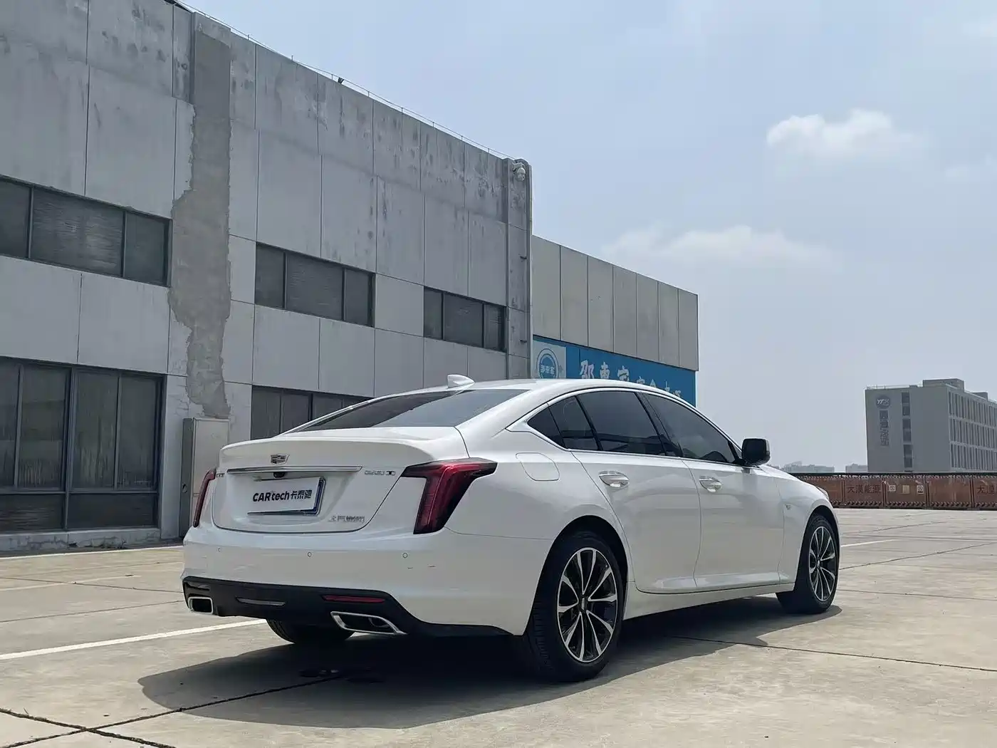 CADILLAC CT5