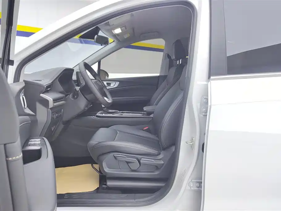 WULING AUTOMOBILE WULING JIACHEN