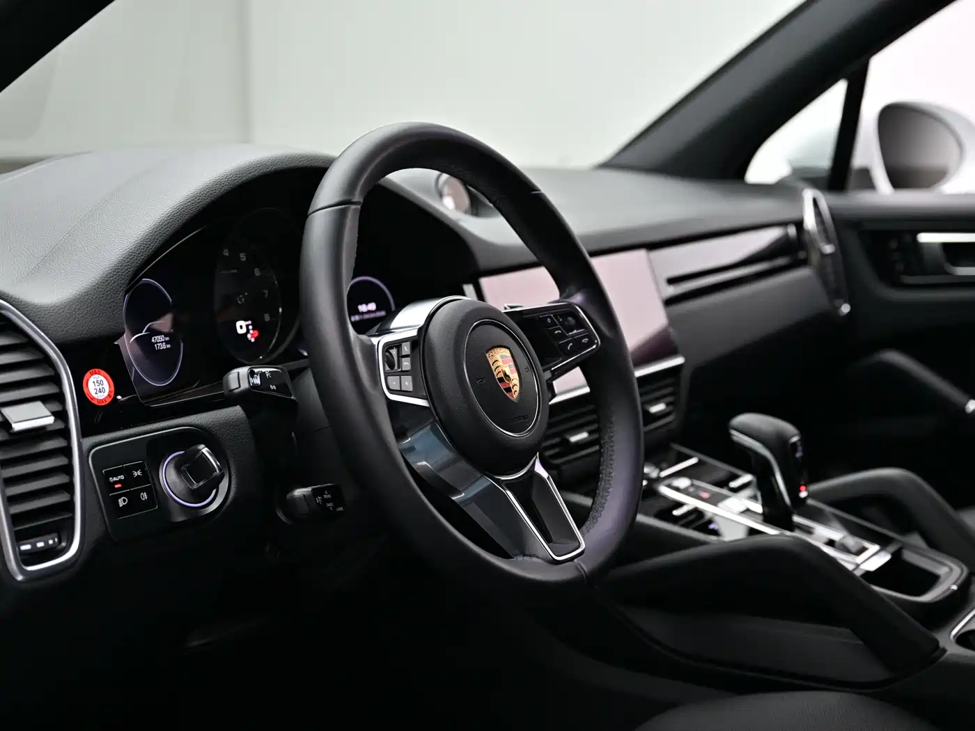 Porsche Cayenne 2018 Cayenne S 2.9T фото 8