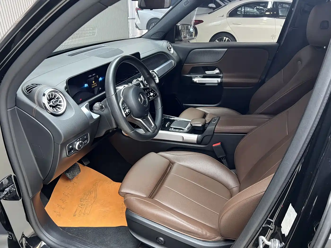 Mercedes-Benz GLB 2022 Facelift GLB 200 Fashion Style фото 7