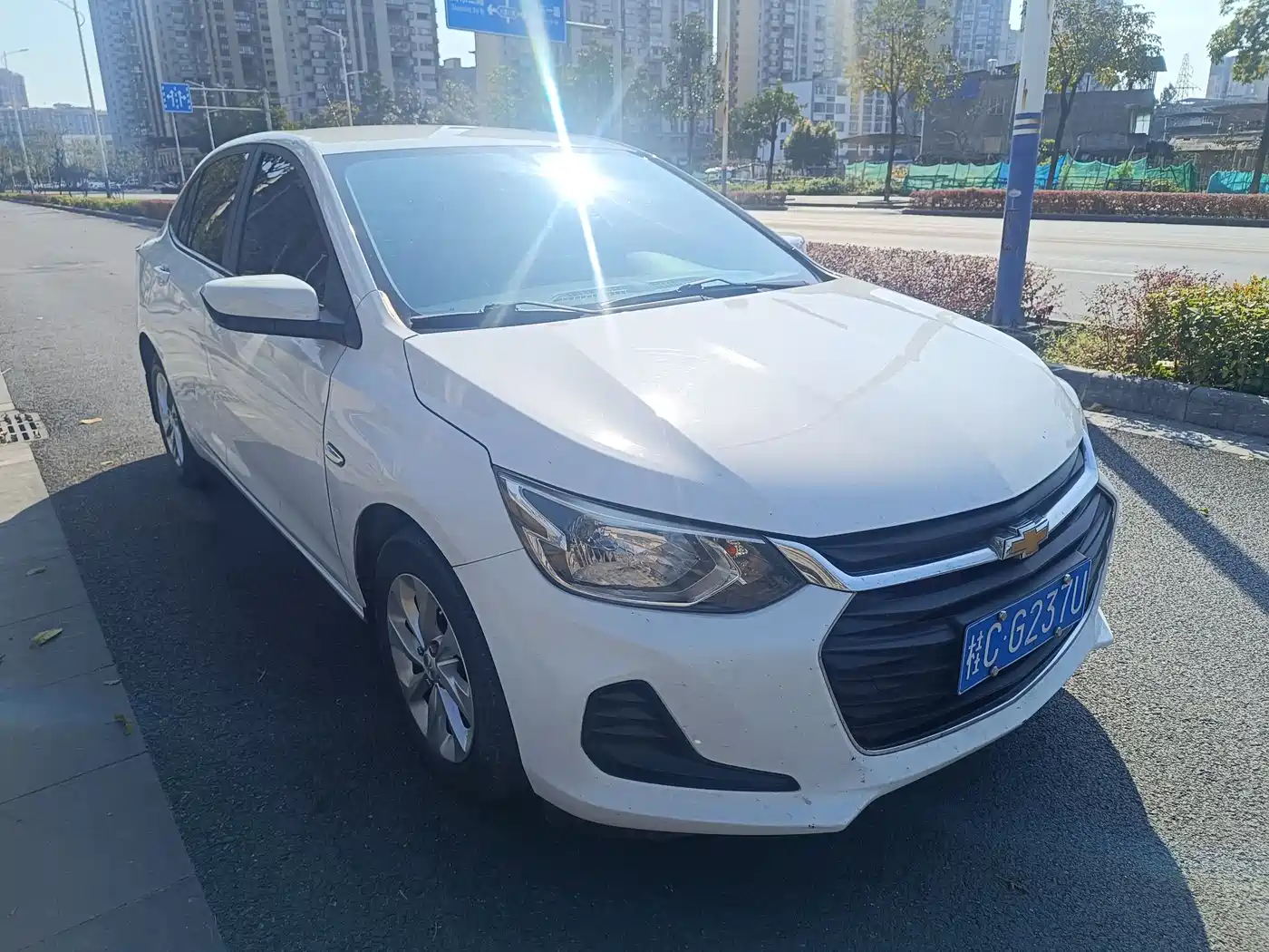 Chevrolet Cavalier 2021 325T Auto Joy Edition фото 3