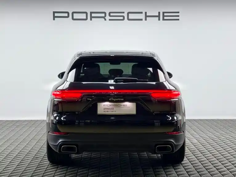 PORSCHE CAYENNE NEW ENERGY