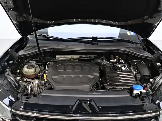 Volkswagen Tayron 2024 330TSI 2WD Luxury Plus Advanced фото 9