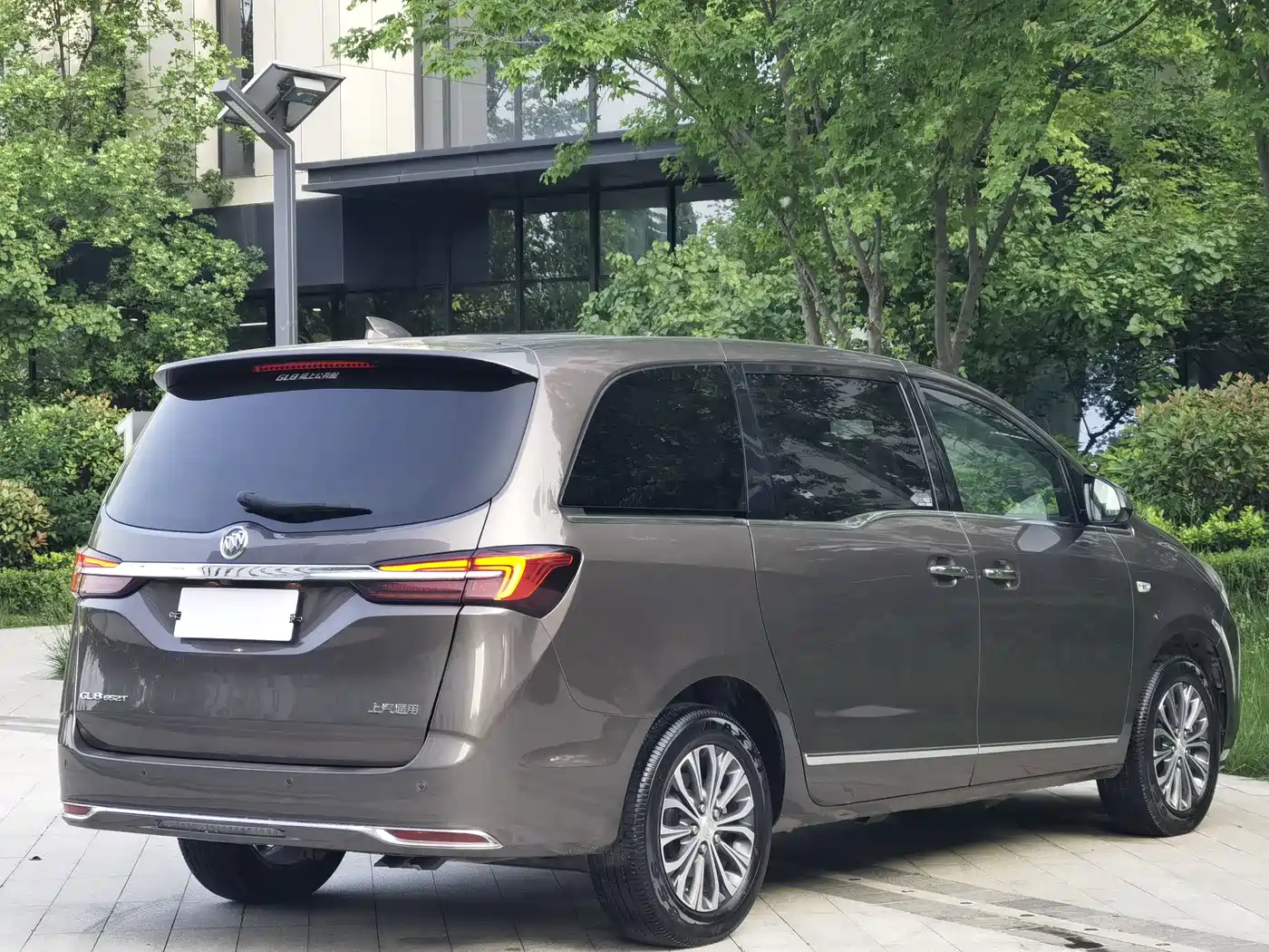Buick GL8 2021 Land Business Class 652T Luxury фото 6