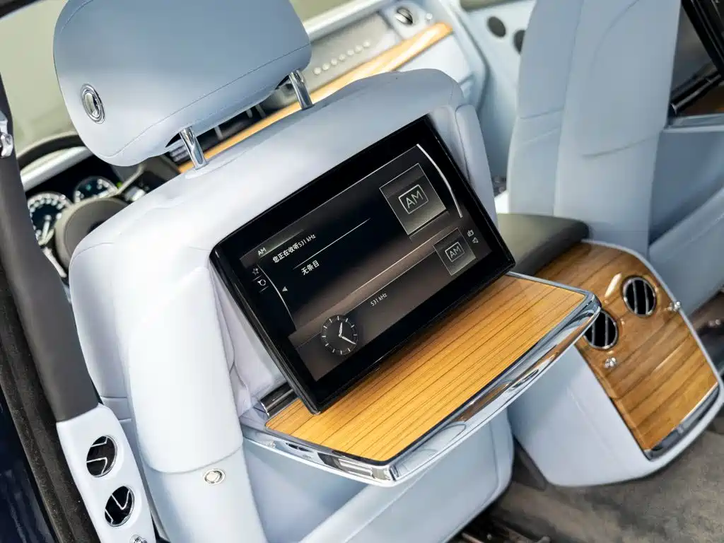 Фото 21 - Rolls-Royce Phantom