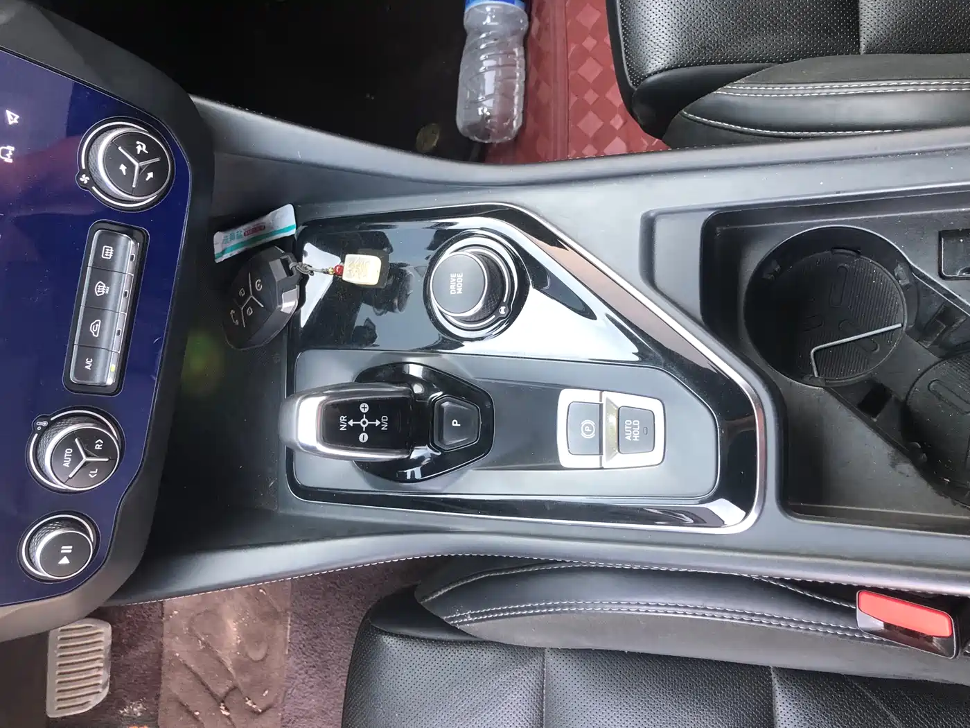 Lynk & Co 03 2021 2.0TD Auto Jin Pro фото 12