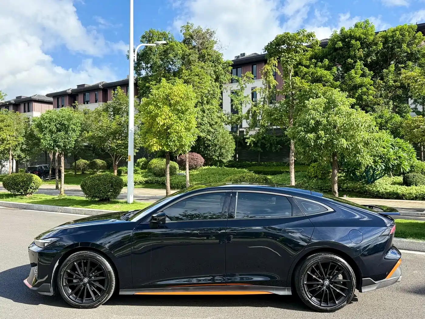 CHANGAN UNI-V