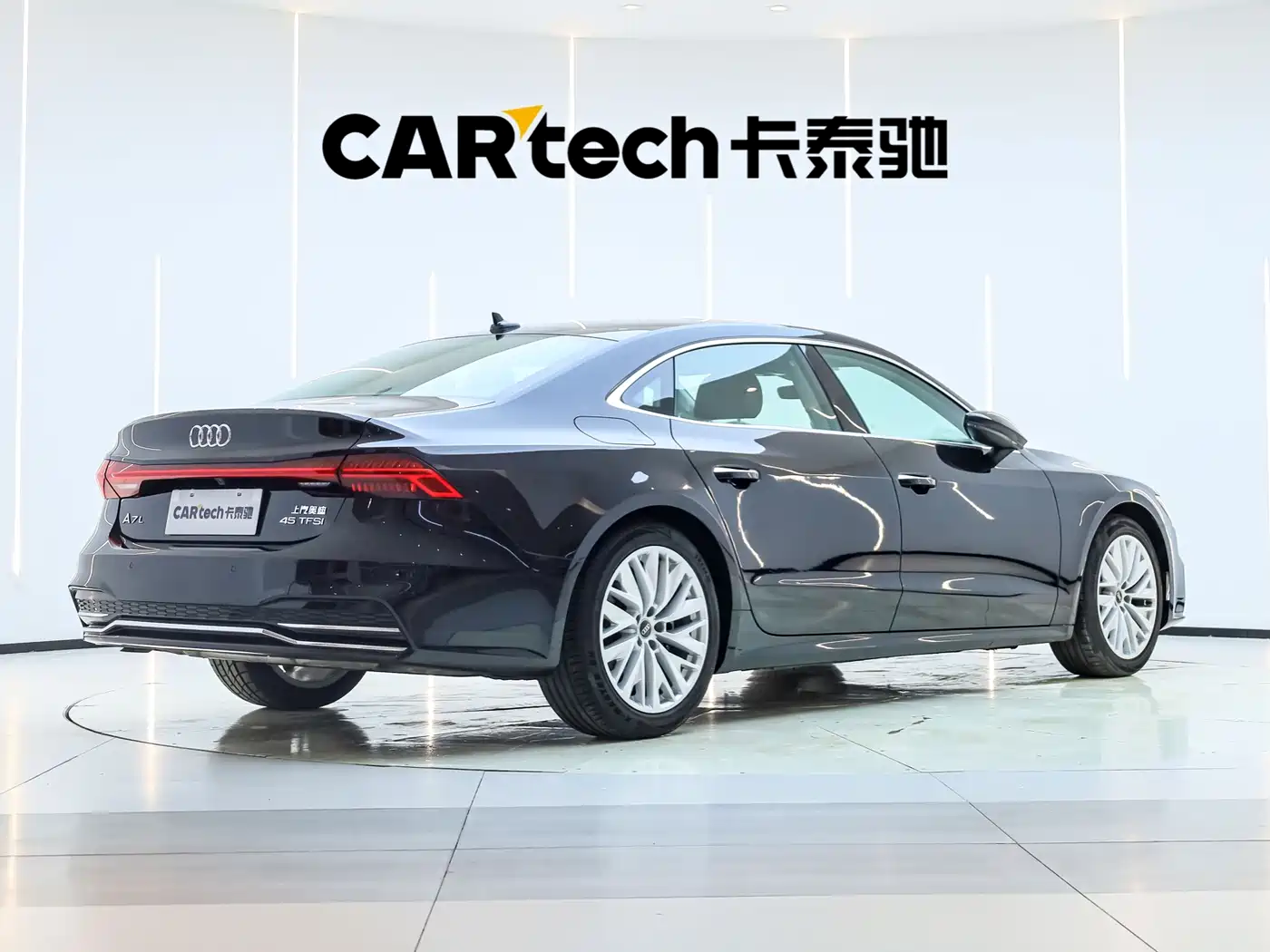 Audi A7L 2024 45TFSI S-line Dream Edition Crystal Package фото 2