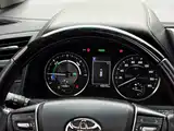 Фото 15 - Toyota Vellfire