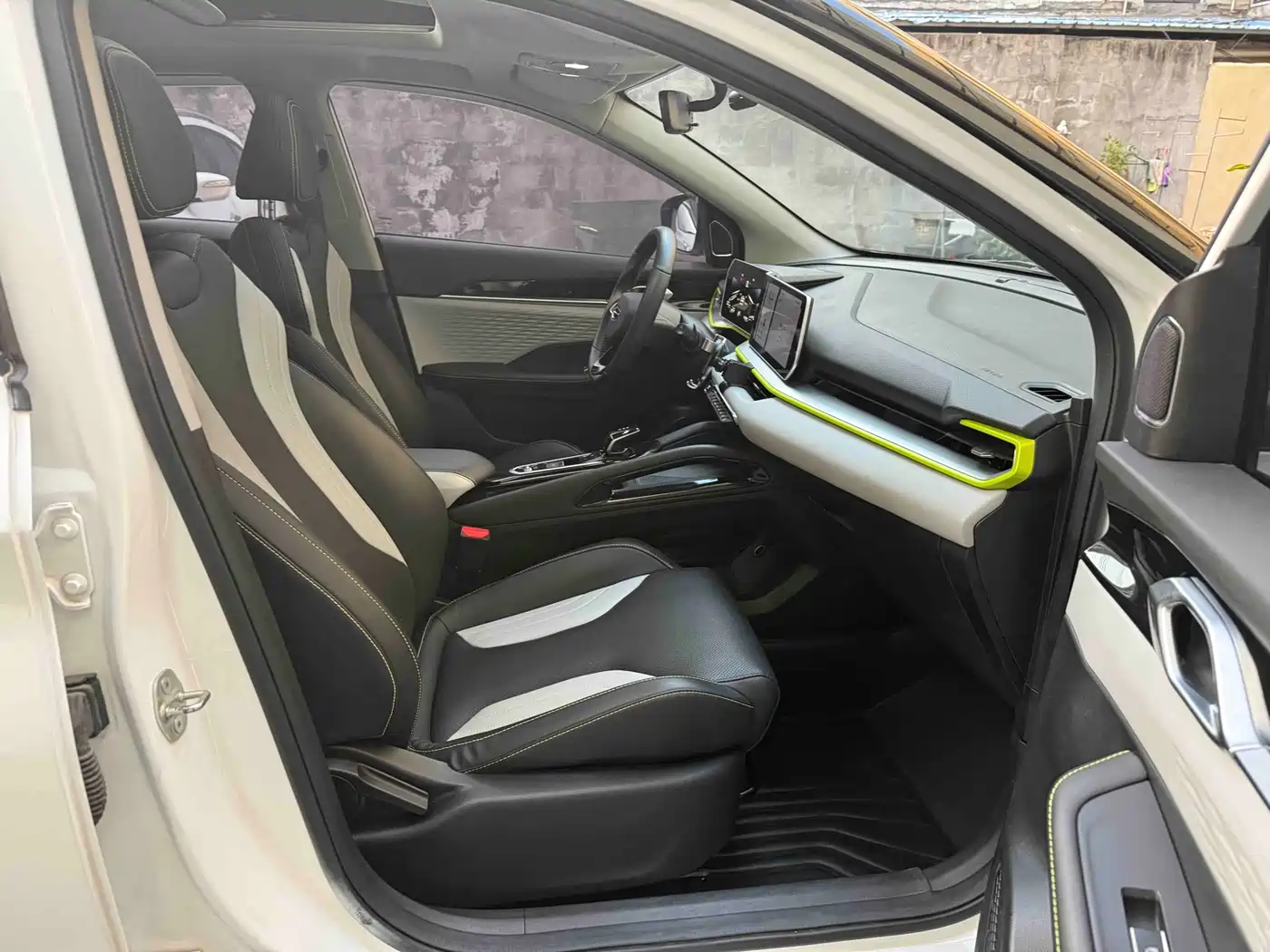 GEELY AUTOMOBILE BINYUE